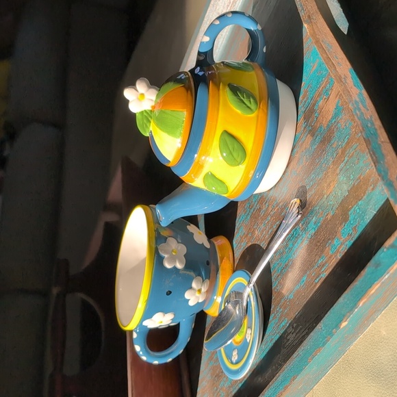 Cute Floral Blue & Yellow Ceramic Teapot Set